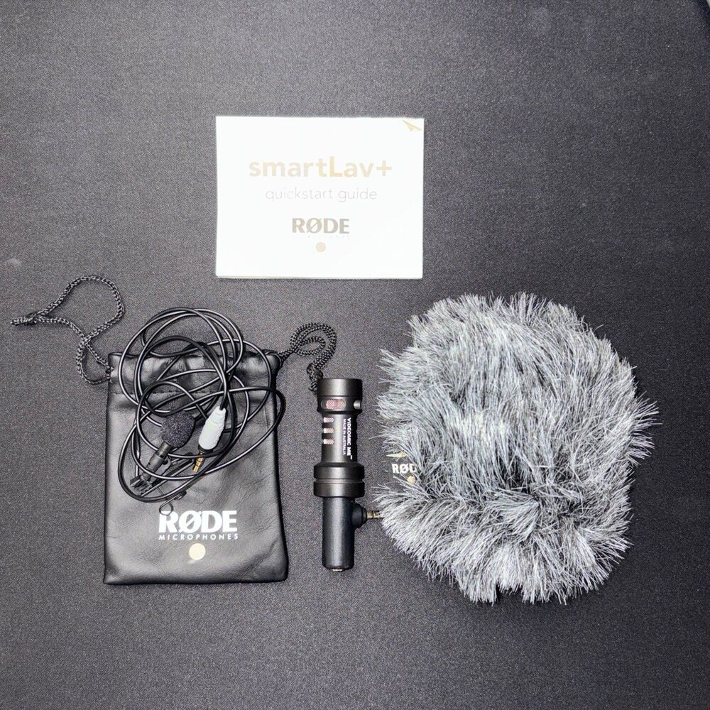 RØDE smartLav+ Lavalier Microphone w/ TRRS Adapter & Wind Muff – Great Condition